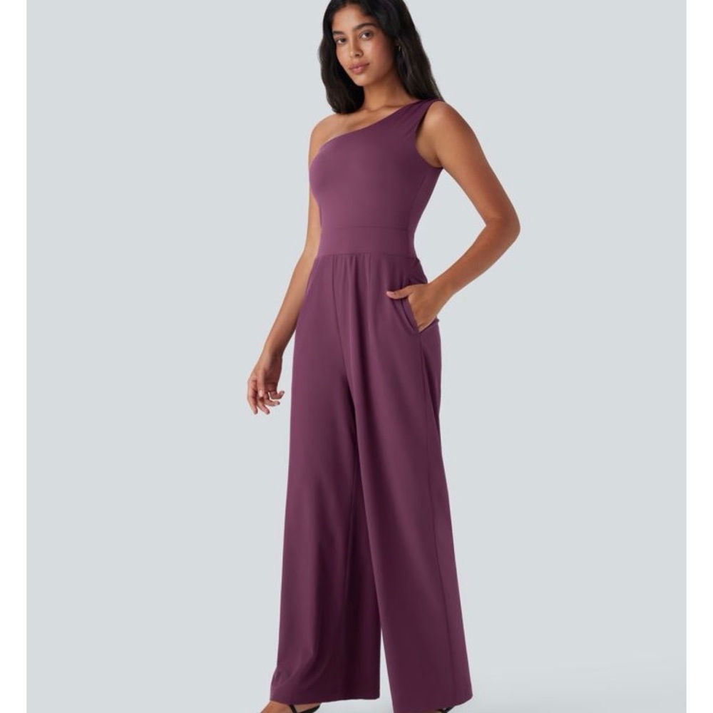 Halara NWT Breezeful Quick Dry,Backless, Built in Bra Jumpsuit, Small in Amarath